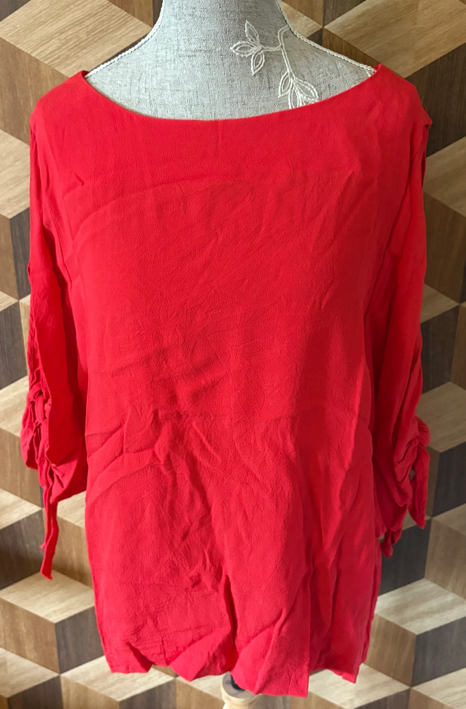 Red off-shoulder blouse – photo 2